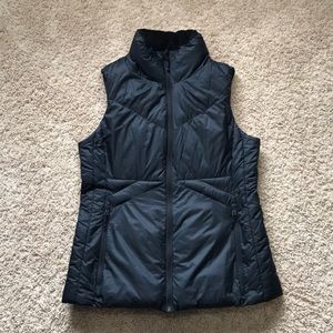 Champion Black Puffer Vest